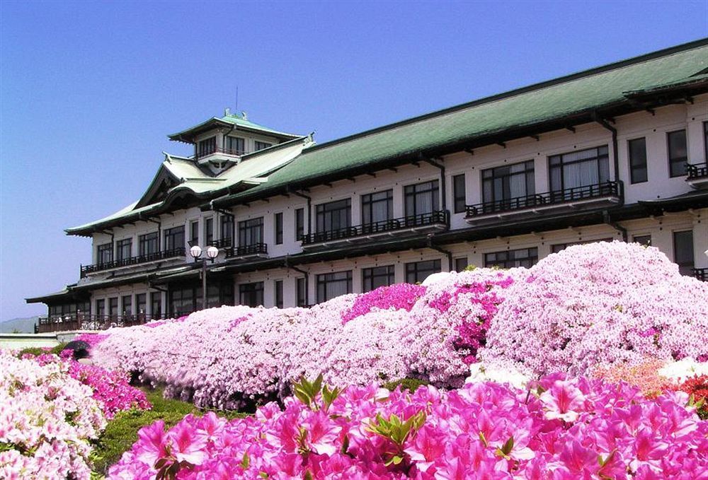 Gamagori Classic Hotel Экстерьер фото